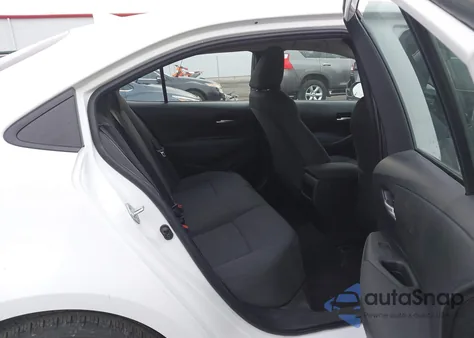 2021 Toyota Corolla Le z USA, uszkodzony, nr VIN 5YFEPMAE4MP210096